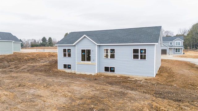 502 Ridge Court, Orfordville, WI 53576