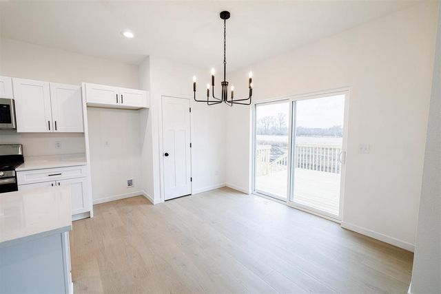 502 Ridge Court, Orfordville, WI 53576