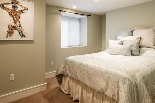 115 Oakley Rd. 115, Belmont, MA 02478