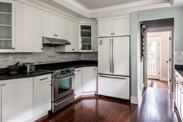 115 Oakley Rd. 115, Belmont, MA 02478