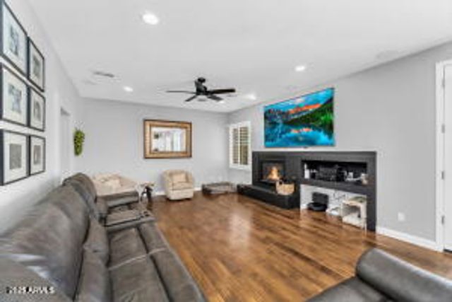 11225 E Sylvan Avenue, Mesa, AZ 85212