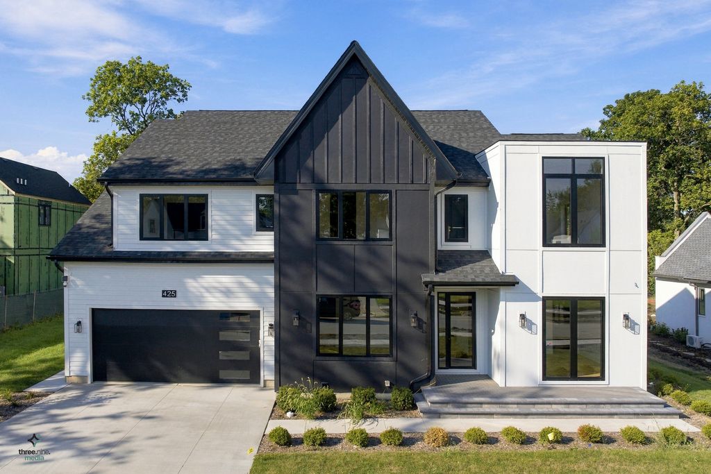 425 Forest Edge Drive, Glencoe, IL 60022 — exterior