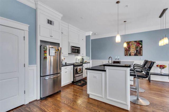 2802 Morrison Street 206, Houston, TX 77009