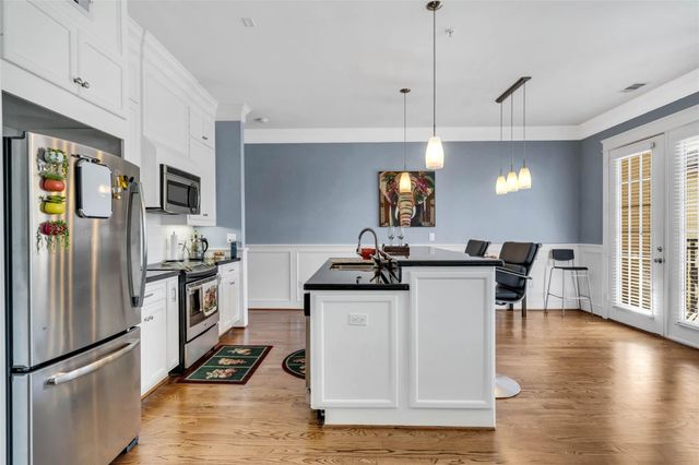2802 Morrison Street 206, Houston, TX 77009