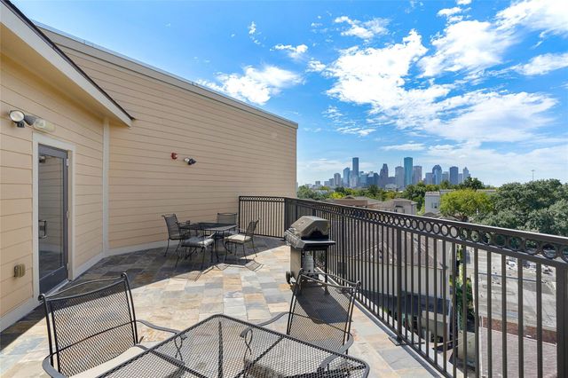 2802 Morrison Street 206, Houston, TX 77009