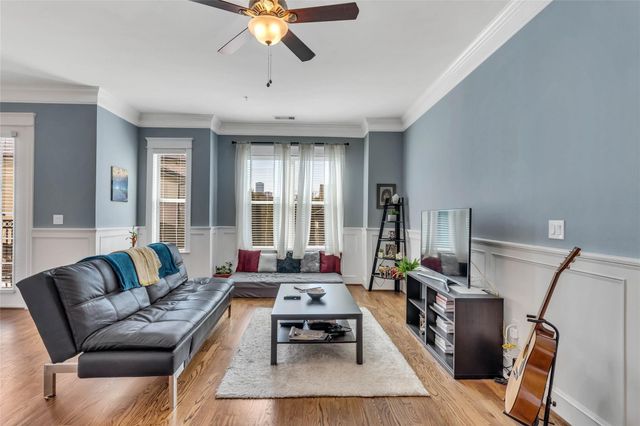 2802 Morrison Street 206, Houston, TX 77009