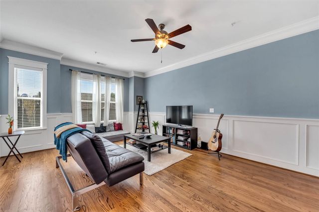 2802 Morrison Street 206, Houston, TX 77009