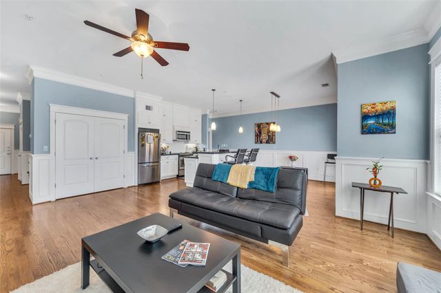 2802 Morrison Street 206, Houston, TX 77009