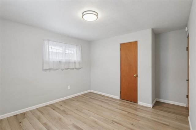 2785 Hastings Dr, Lower Burrell, PA 15068