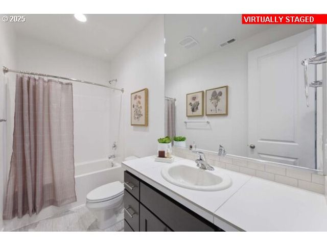 16525 Se Pacific Crest Trail Pl 757, Happy Valley, OR 97086