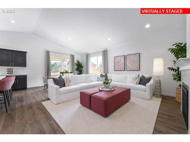 16525 Se Pacific Crest Trail Pl 757, Happy Valley, OR 97086