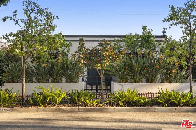 8980 Lloyd Place, West Hollywood, CA 90069