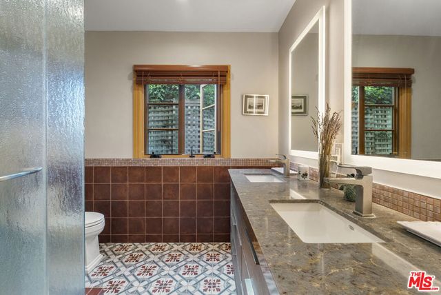 8980 Lloyd Place, West Hollywood, CA 90069