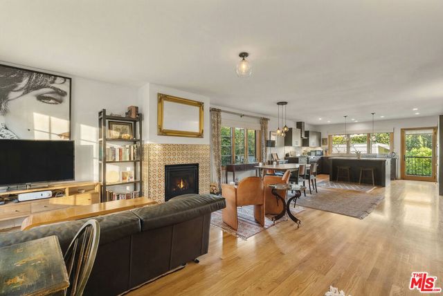 8980 Lloyd Place, West Hollywood, CA 90069