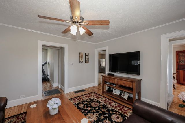 32 Turnpike Street, Pembroke, NH 03275