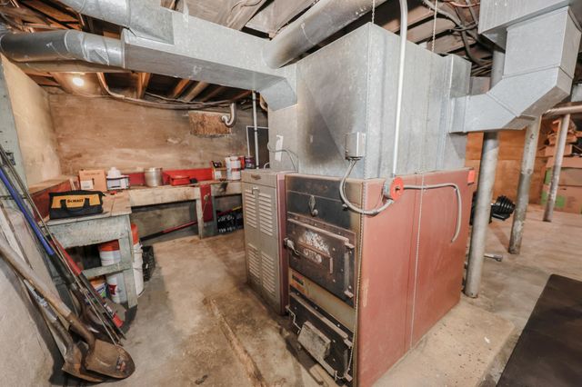32 Turnpike Street, Pembroke, NH 03275