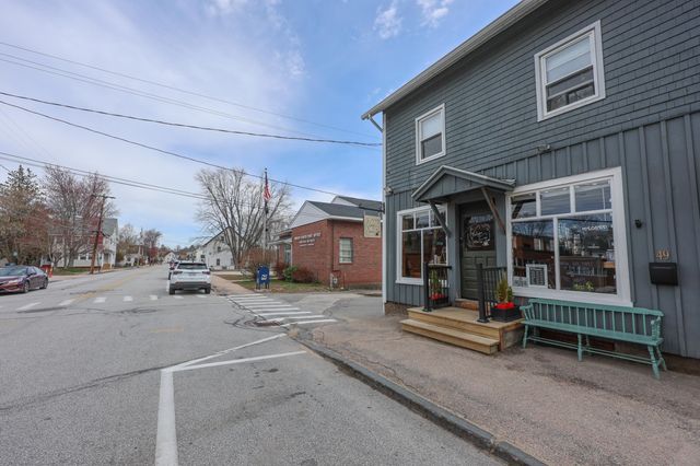 32 Turnpike Street, Pembroke, NH 03275