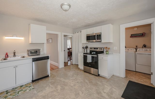 32 Turnpike Street, Pembroke, NH 03275