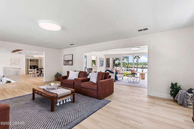 89 N St Andrews Drive, Ormond Beach, FL 32174