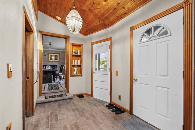 44833 Maddelein Street, Clinton Twp, MI 48036