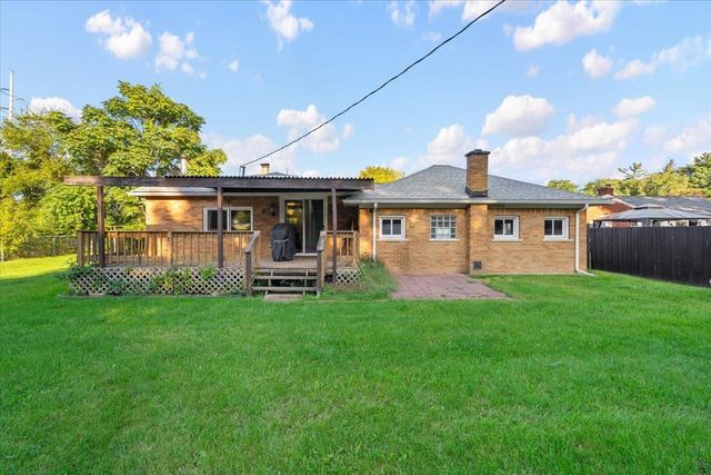 44833 Maddelein Street, Clinton Twp, MI 48036