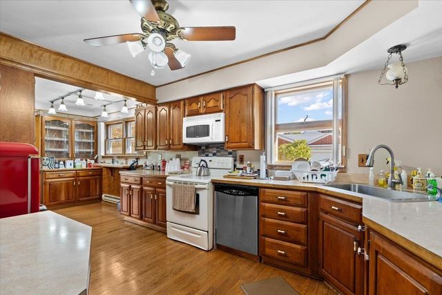 44833 Maddelein Street, Clinton Twp, MI 48036