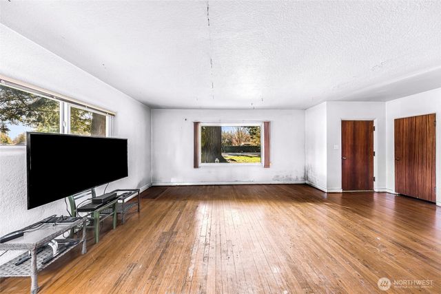 7440 N Enterprise Road, Ferndale, WA 98248