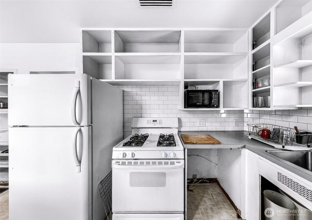 7440 N Enterprise Road, Ferndale, WA 98248