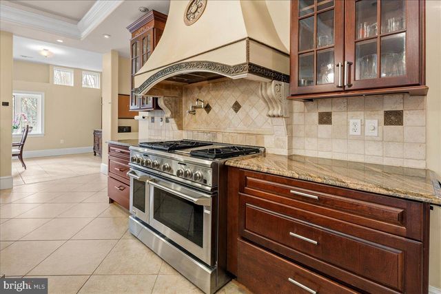 11846 CHAPEL RD, Clifton, VA 20124