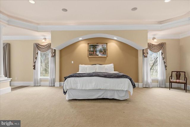 11846 CHAPEL RD, Clifton, VA 20124