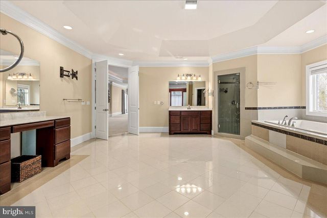 11846 CHAPEL RD, Clifton, VA 20124