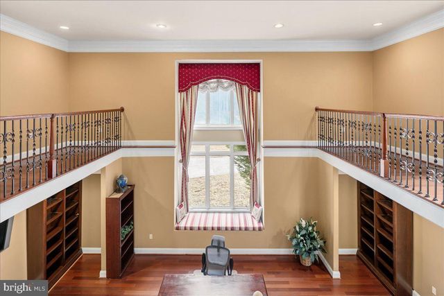 11846 CHAPEL RD, Clifton, VA 20124