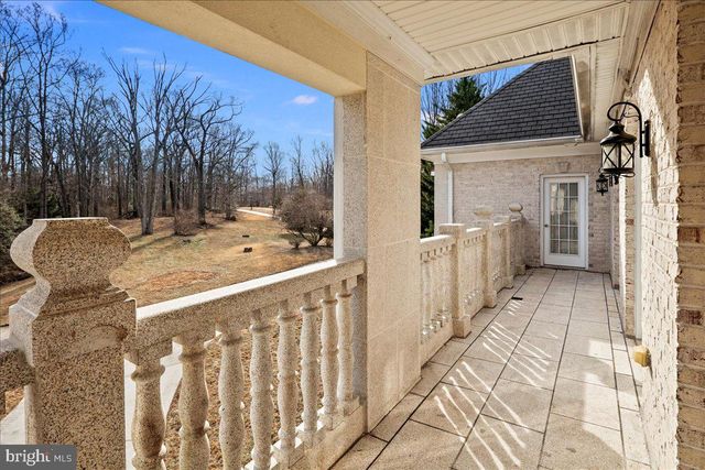 11846 CHAPEL RD, Clifton, VA 20124