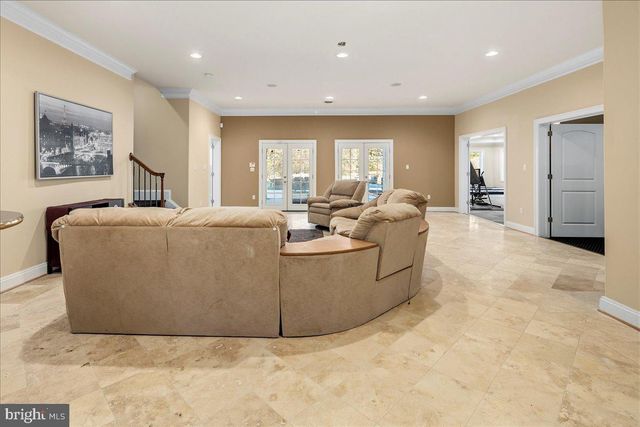 11846 CHAPEL RD, Clifton, VA 20124