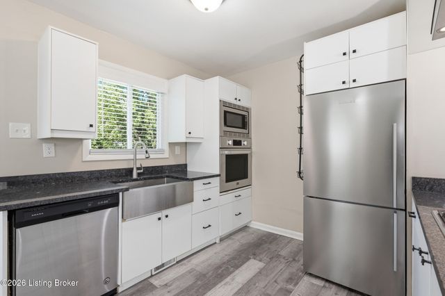 3120 Doreen Way, Louisville, KY 40220