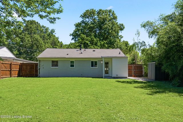 3120 Doreen Way, Louisville, KY 40220
