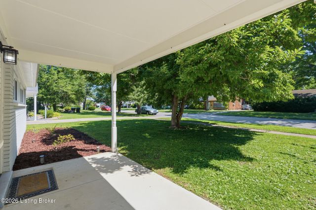 3120 Doreen Way, Louisville, KY 40220
