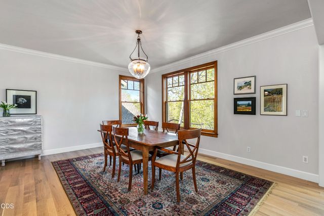 19377 Brookside Way, Bend, OR 97702