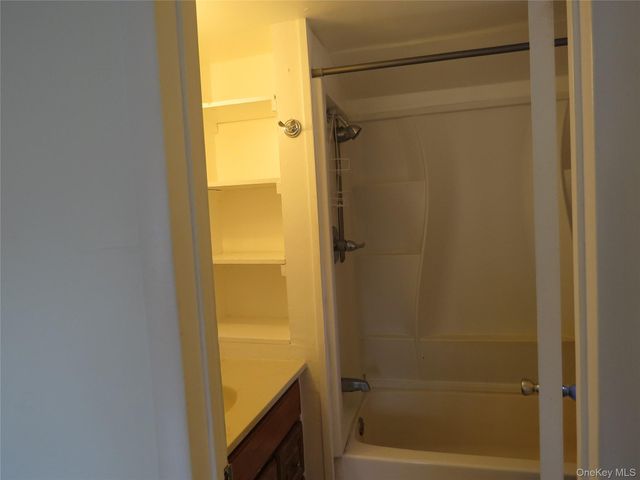 776 Route 284, Westtown, NY 10998