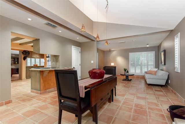 3501 Esplendor Avenue, Irving, TX 75062