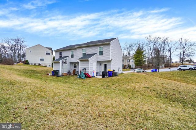 3567 KORTNI DR, Dover, PA 17315