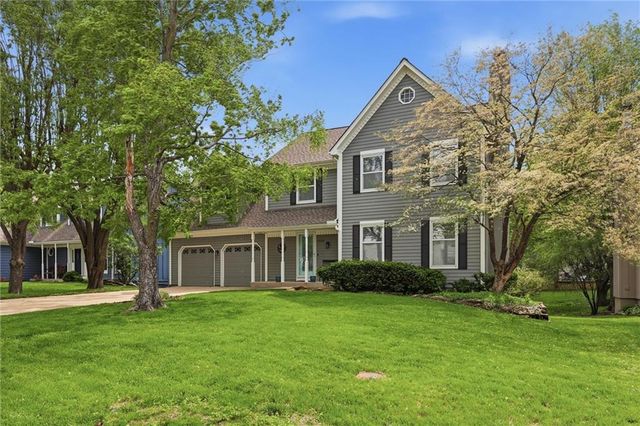 15317 W 83rd Terrace, Lenexa, KS 66219