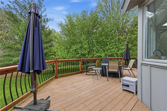 15317 W 83rd Terrace, Lenexa, KS 66219
