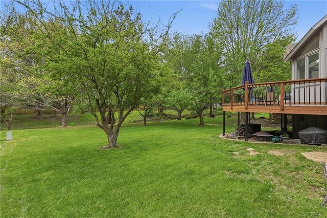 15317 W 83rd Terrace, Lenexa, KS 66219