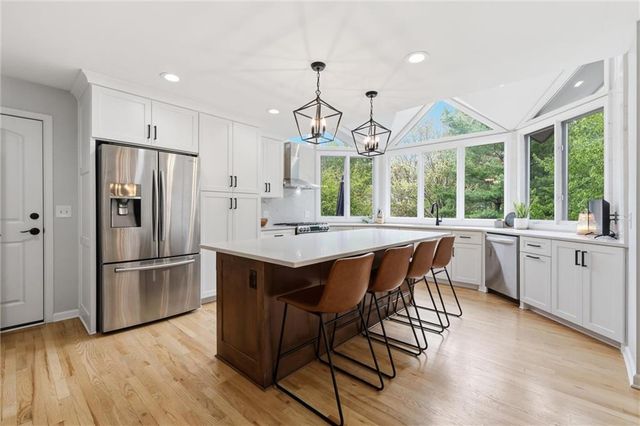 15317 W 83rd Terrace, Lenexa, KS 66219