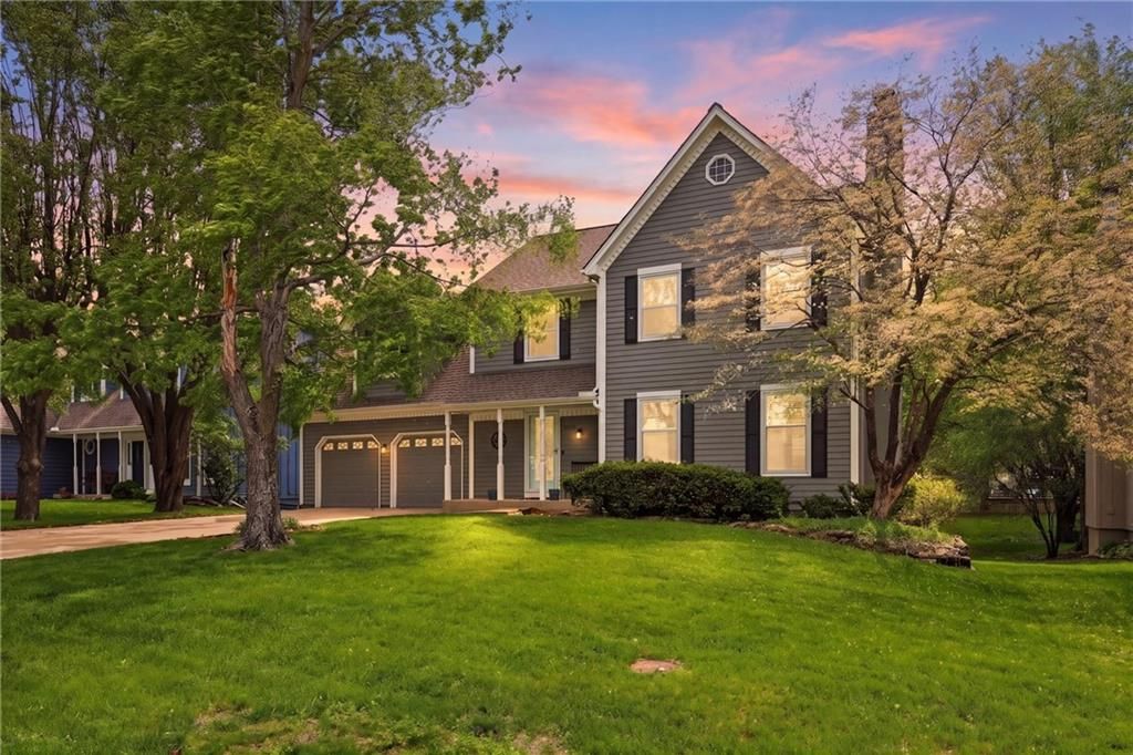 15317 W 83rd Terrace, Lenexa, KS 66219