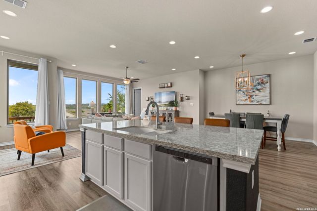 102 Ocotillo, Boerne, TX 78006