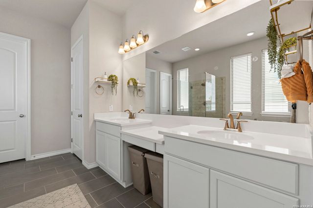 102 Ocotillo, Boerne, TX 78006