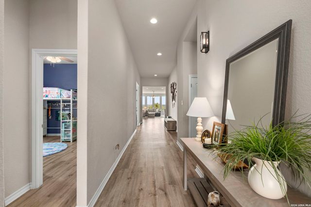 102 Ocotillo, Boerne, TX 78006