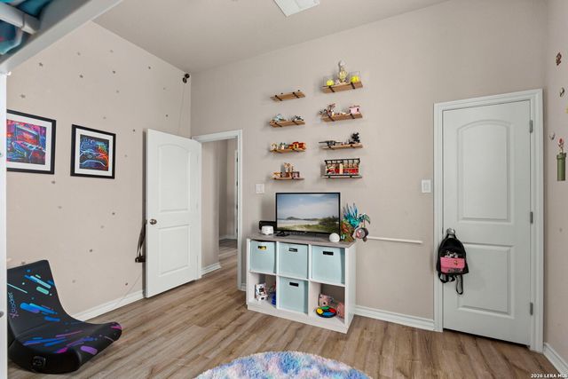 102 Ocotillo, Boerne, TX 78006